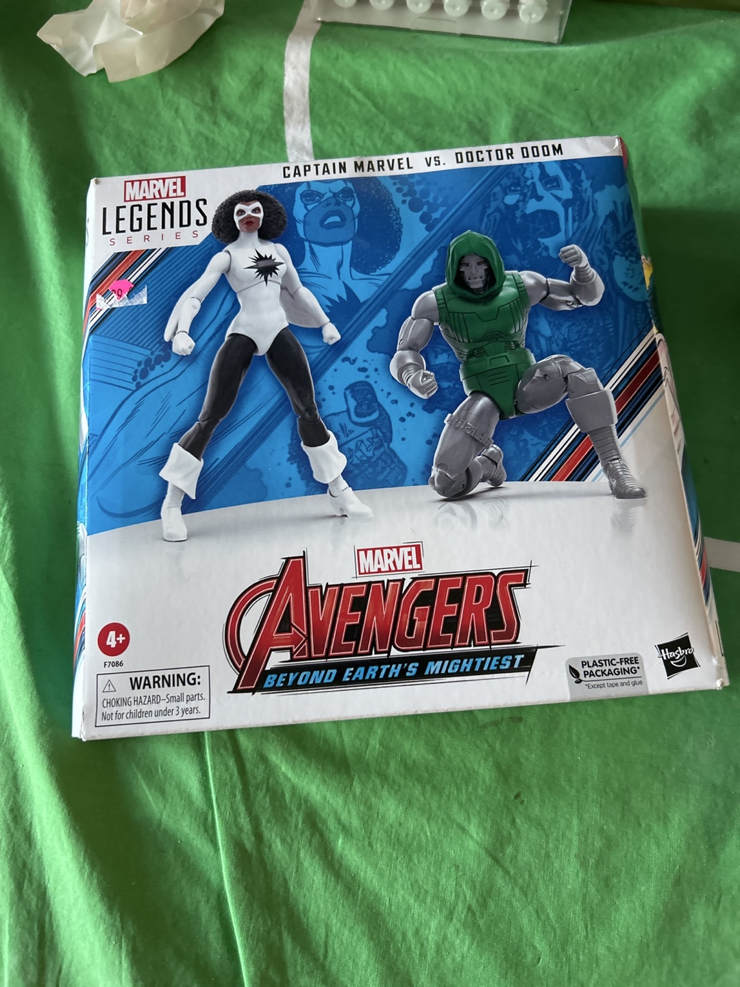 Marvel Legends Captain Marvel vs Doctor Doom Figures
