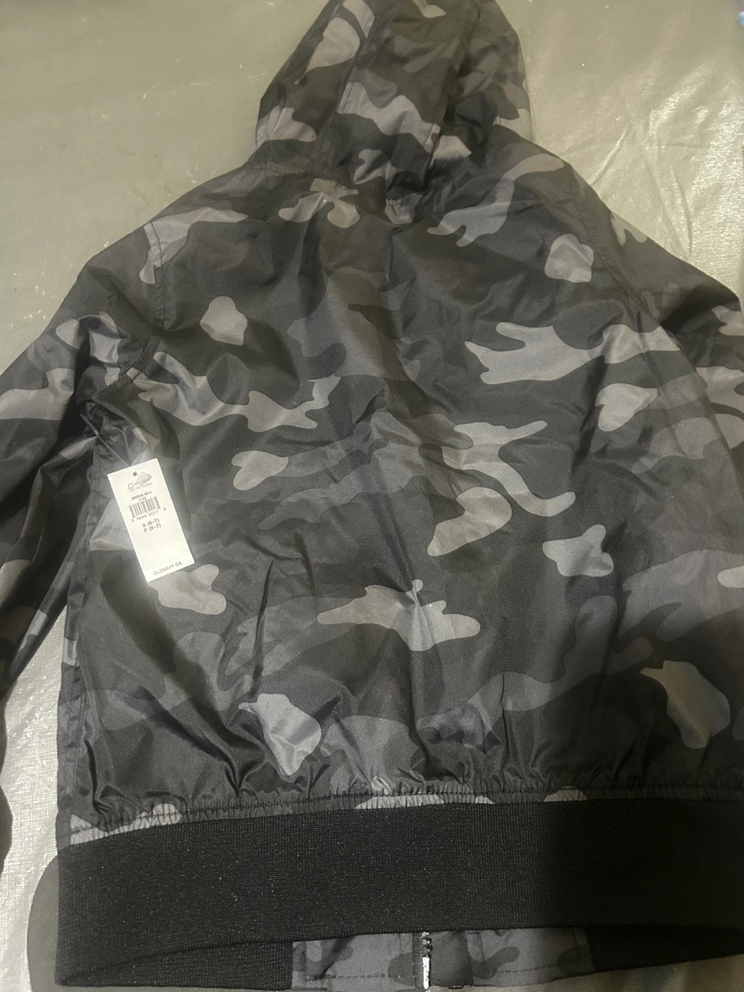 Old Navy Camo Jacket - Size 6/7
