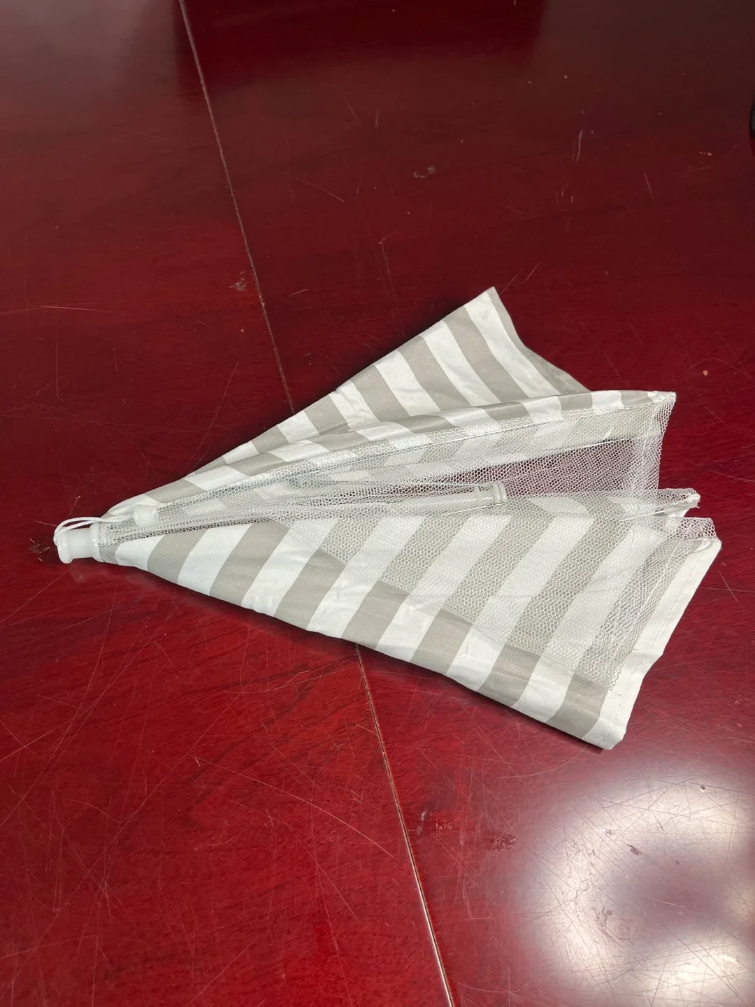 Collapsible Food Cover Tent - Striped image indicator(3)