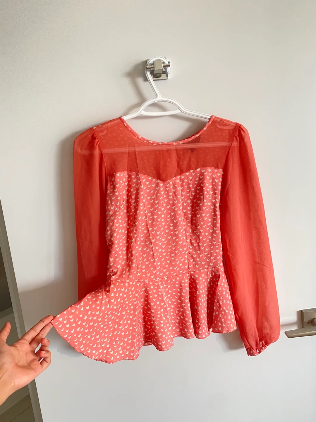 Y2K Little Hearts Peach Peplum Sweetheart Neckline Top image indicator(2)