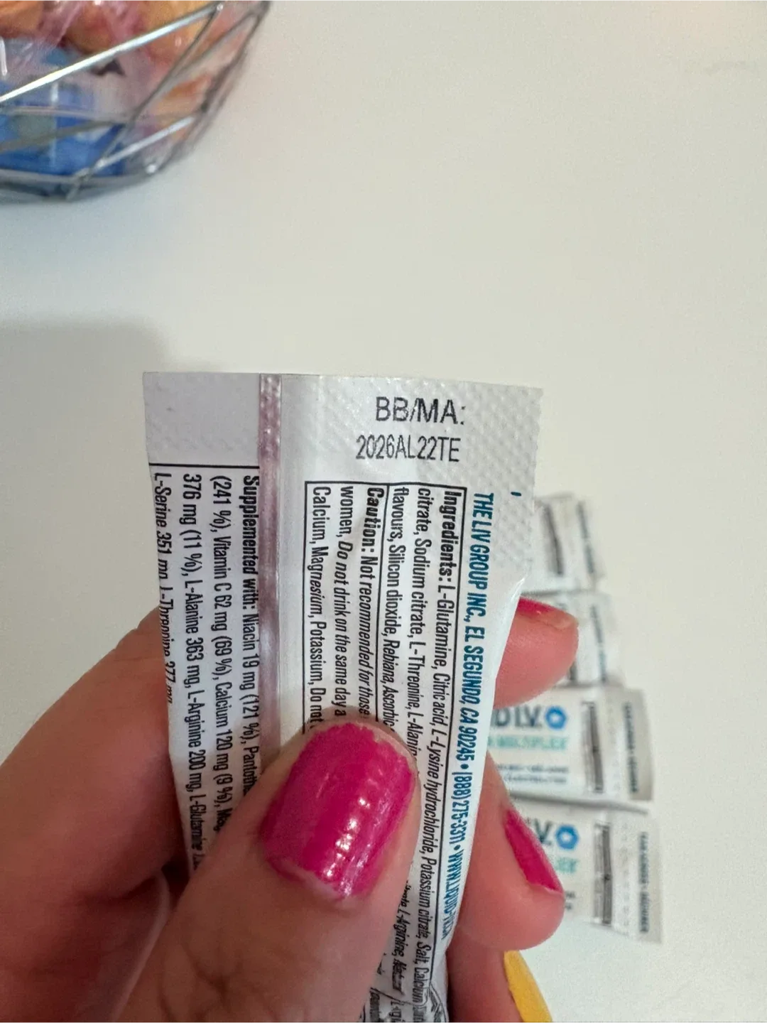 FREE Liquid I.V. Hydration Multiplier - White Peach image indicator(2)