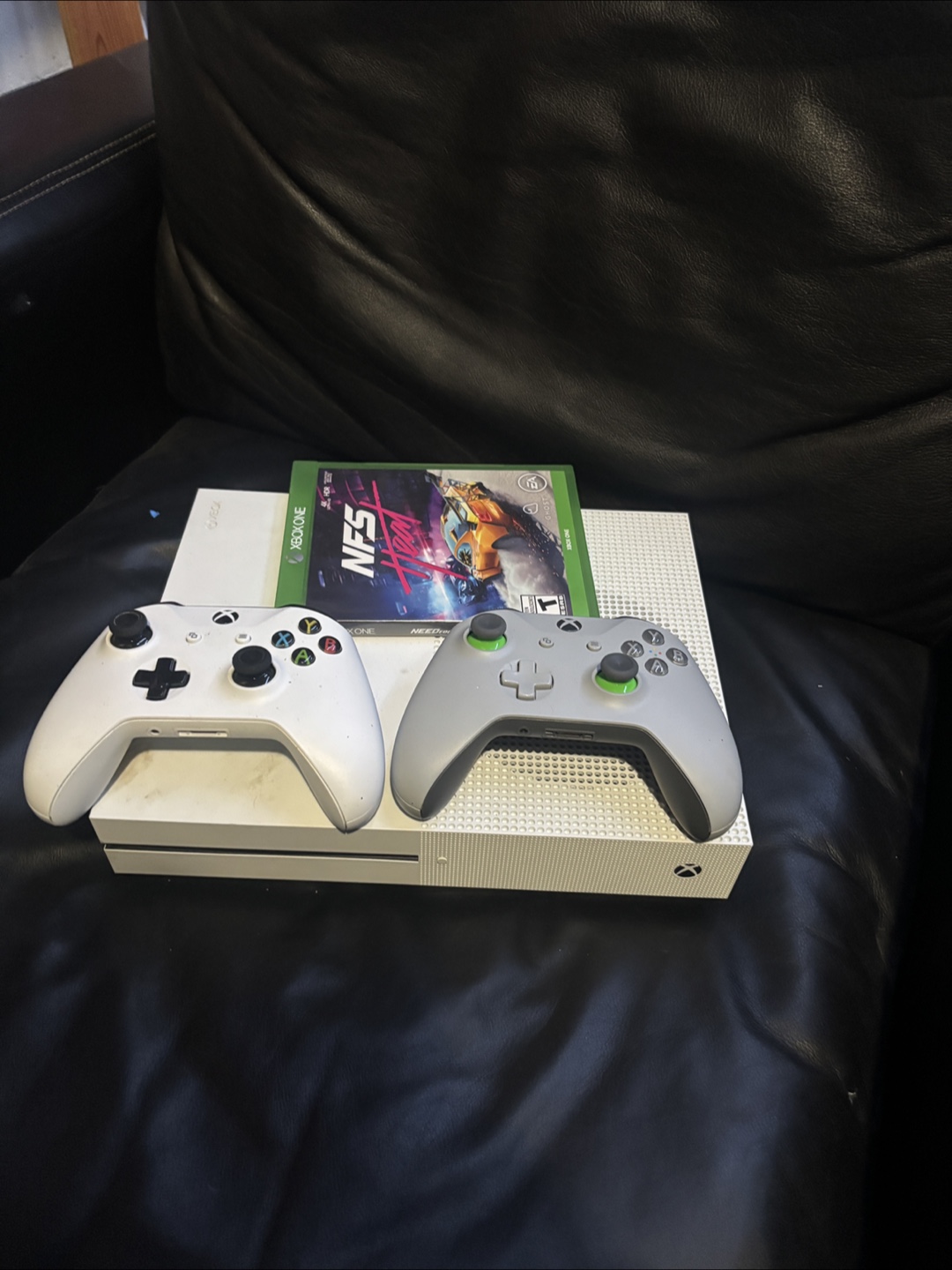 Xbox One S Console with 2 Controllers & NFS Heat