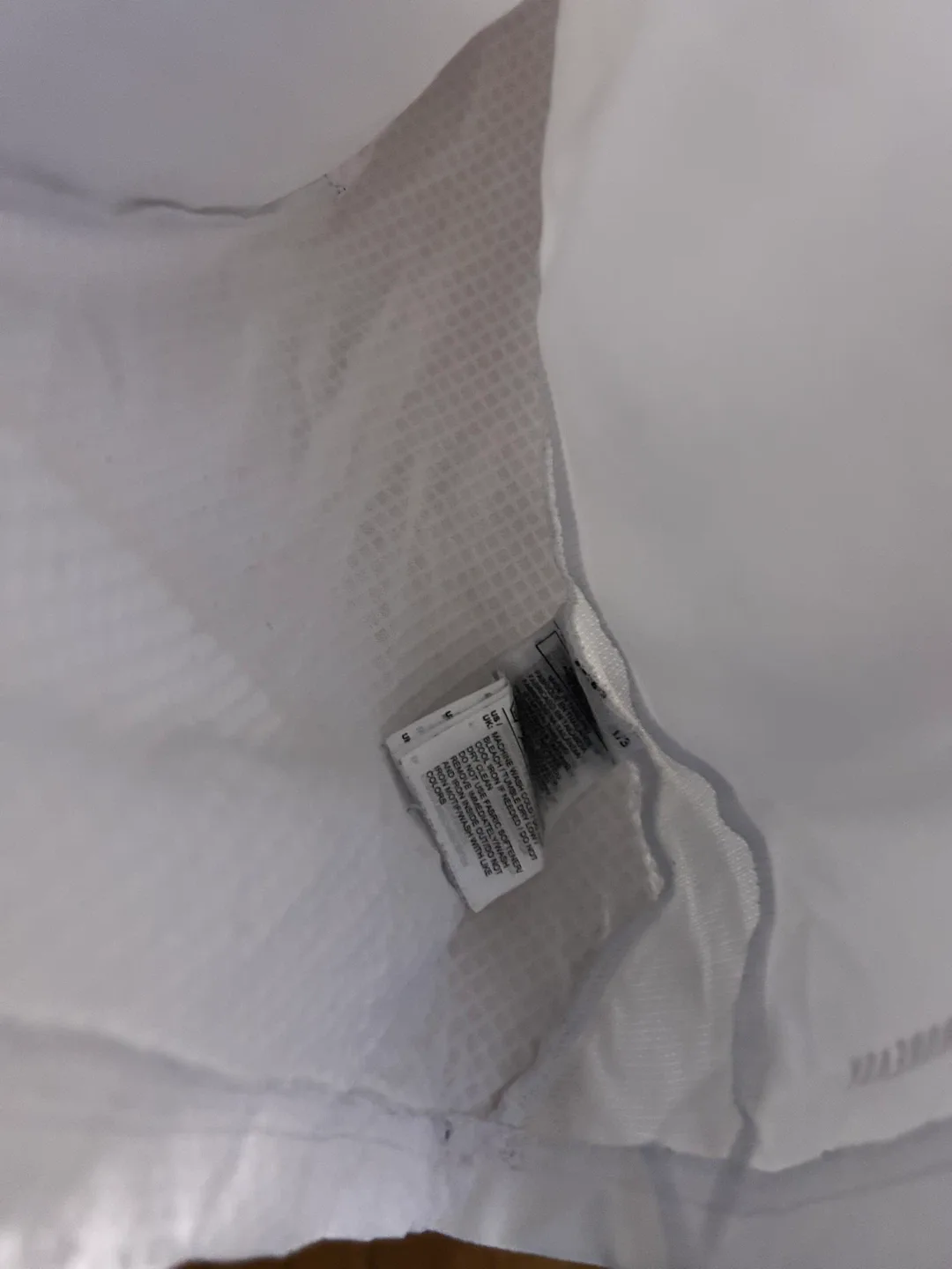 Real Madrid Bellingham Jersey - XL image indicator(5)