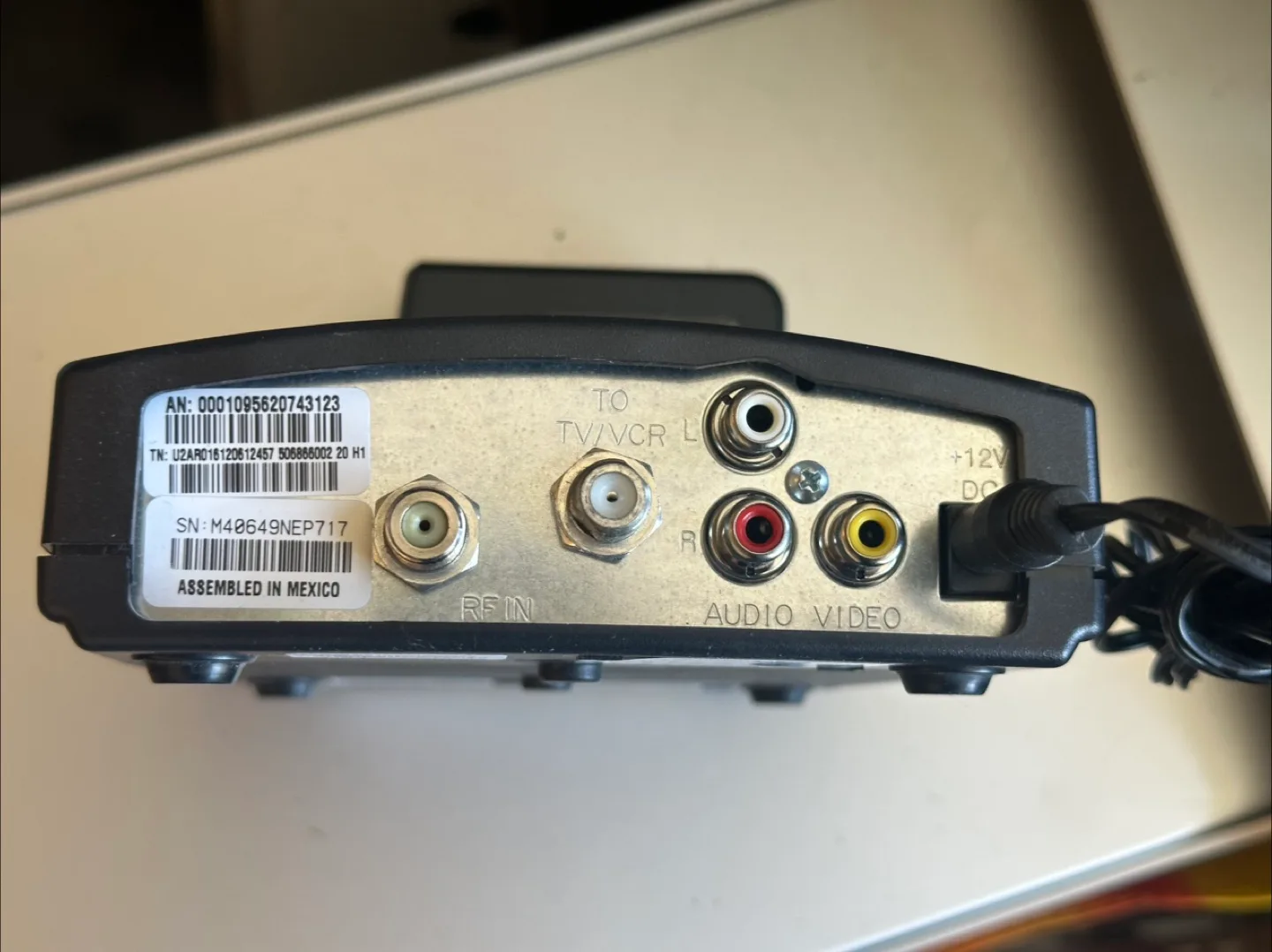 Free! Motorola digital cable terminal and AC adapter image indicator(2)