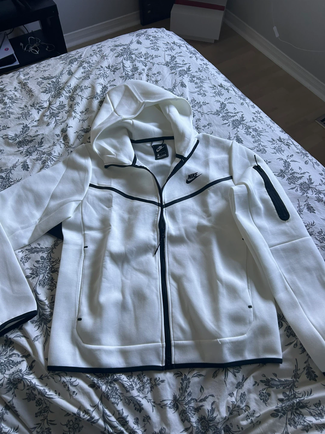 Nike Tech Fleece Hoodie - White - photo 3