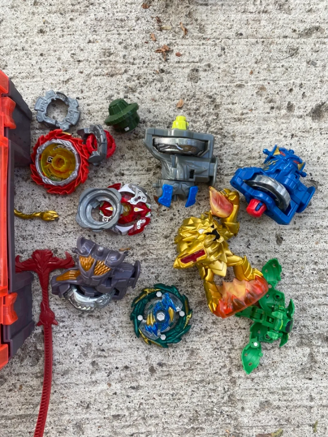 Beyblade Lot w/ Case image indicator(4)