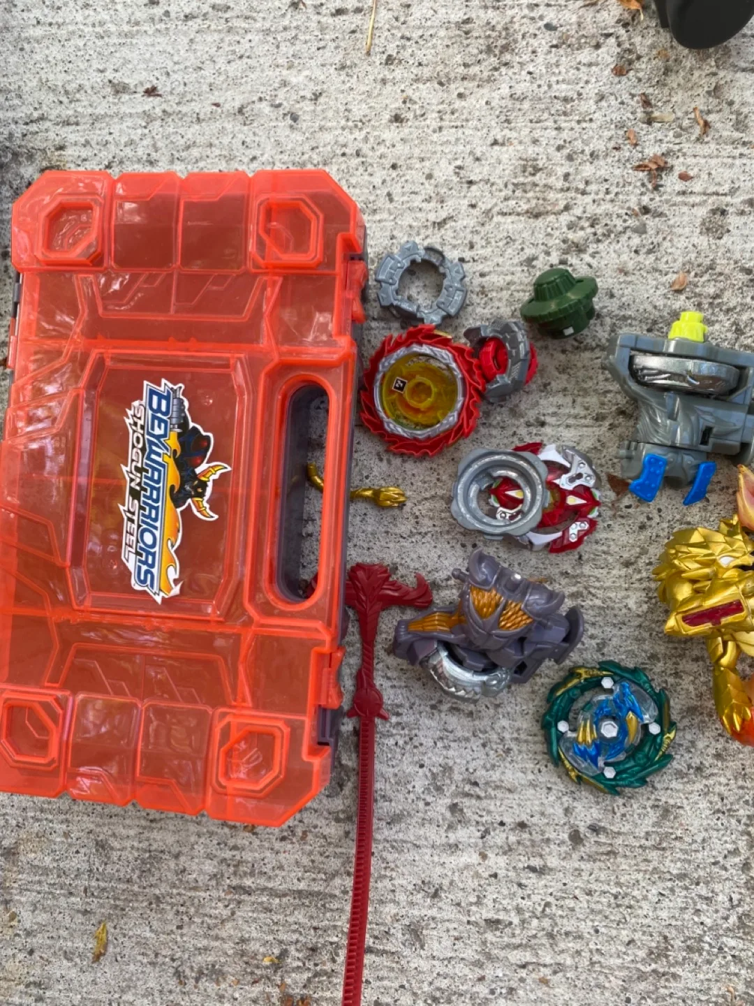 Beyblade Lot w/ Case image indicator(2)