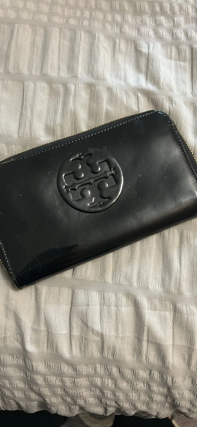 Tory Burch Black Leather Wallet thumbnail
