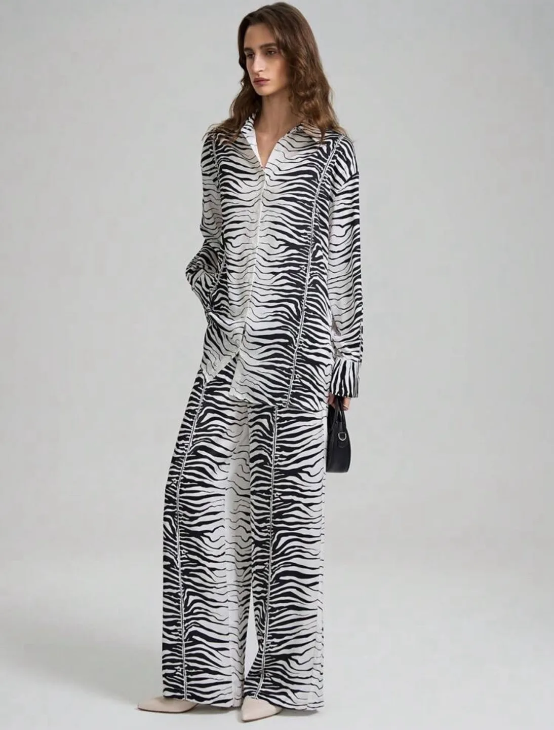 Zebra Print Lounge Set thumbnail