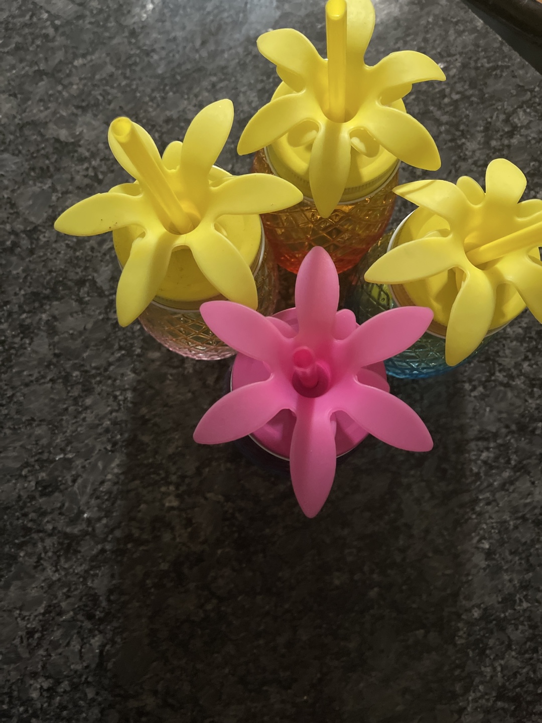 Pineapple Tumblers with Straws - Set of 4
