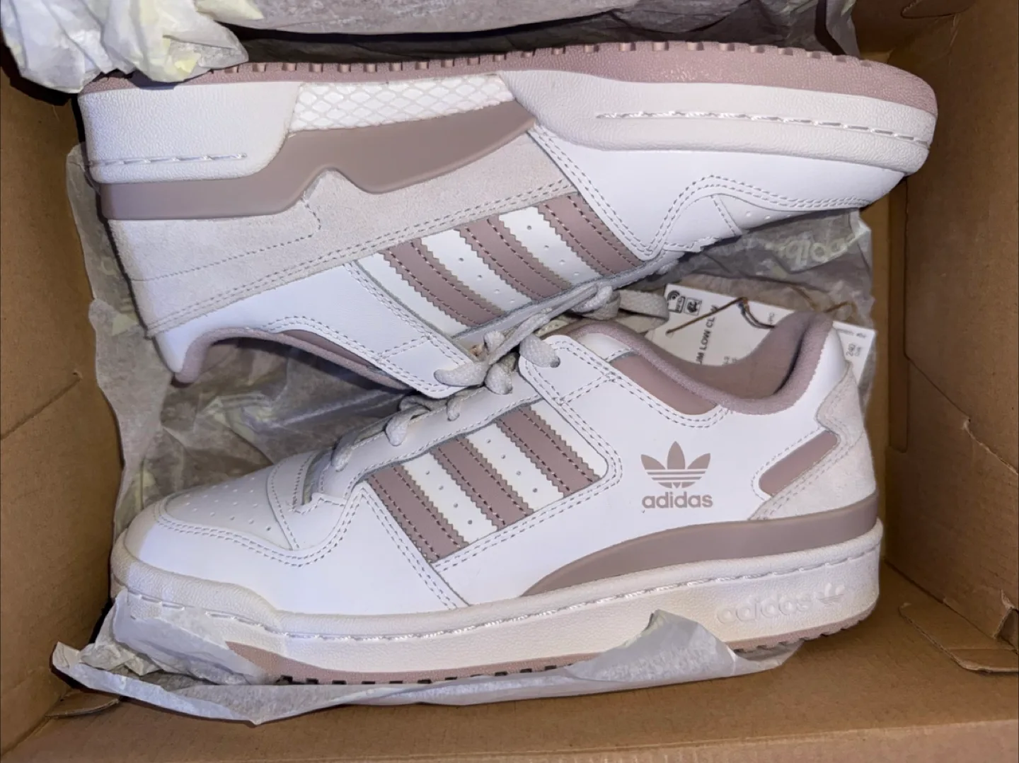 Adidas Forum Low CL W Shoes - Size 7.5 US thumbnail