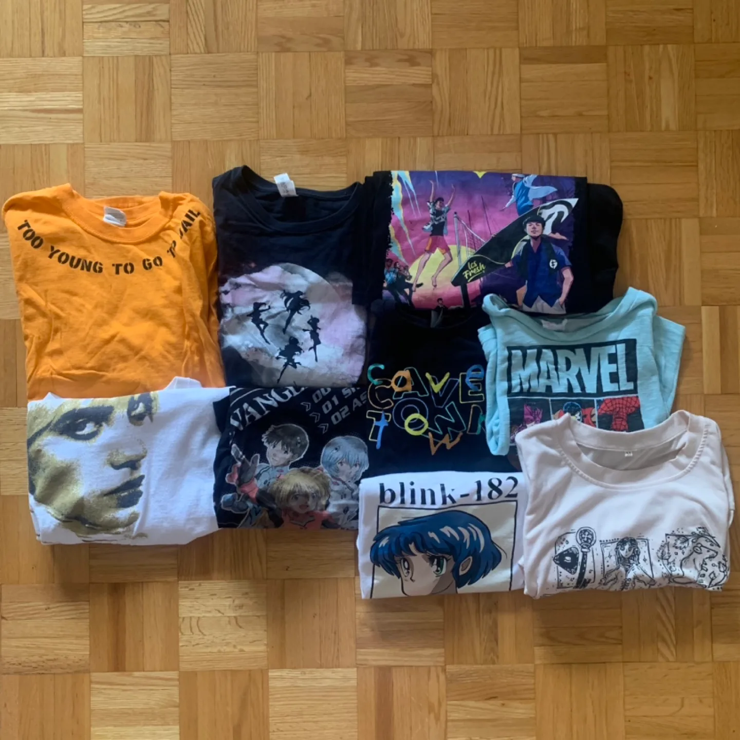 Lots of Graphic Tees! thumbnail