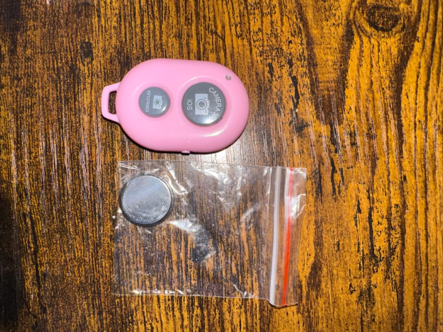 Pink Camera Bluetooth Remote Shutter thumbnail