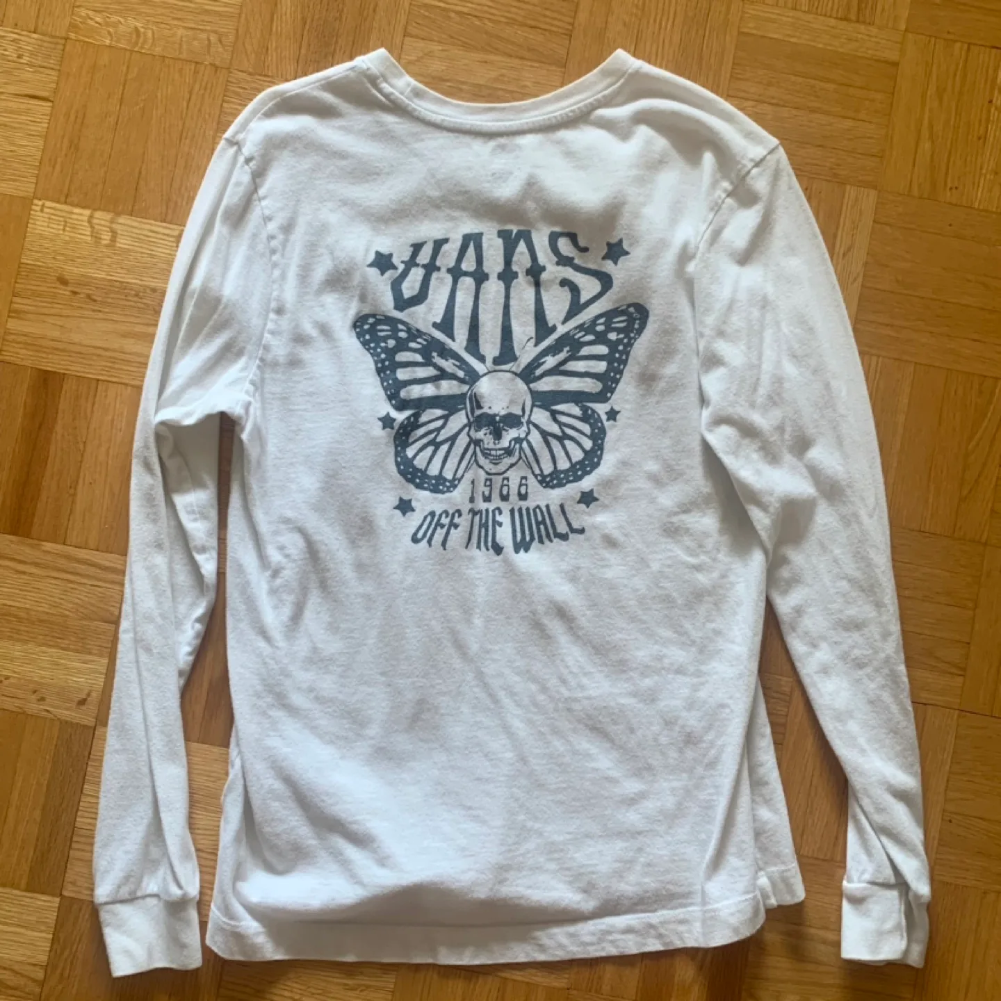Vans White Graphic Long Sleeve Shirt thumbnail