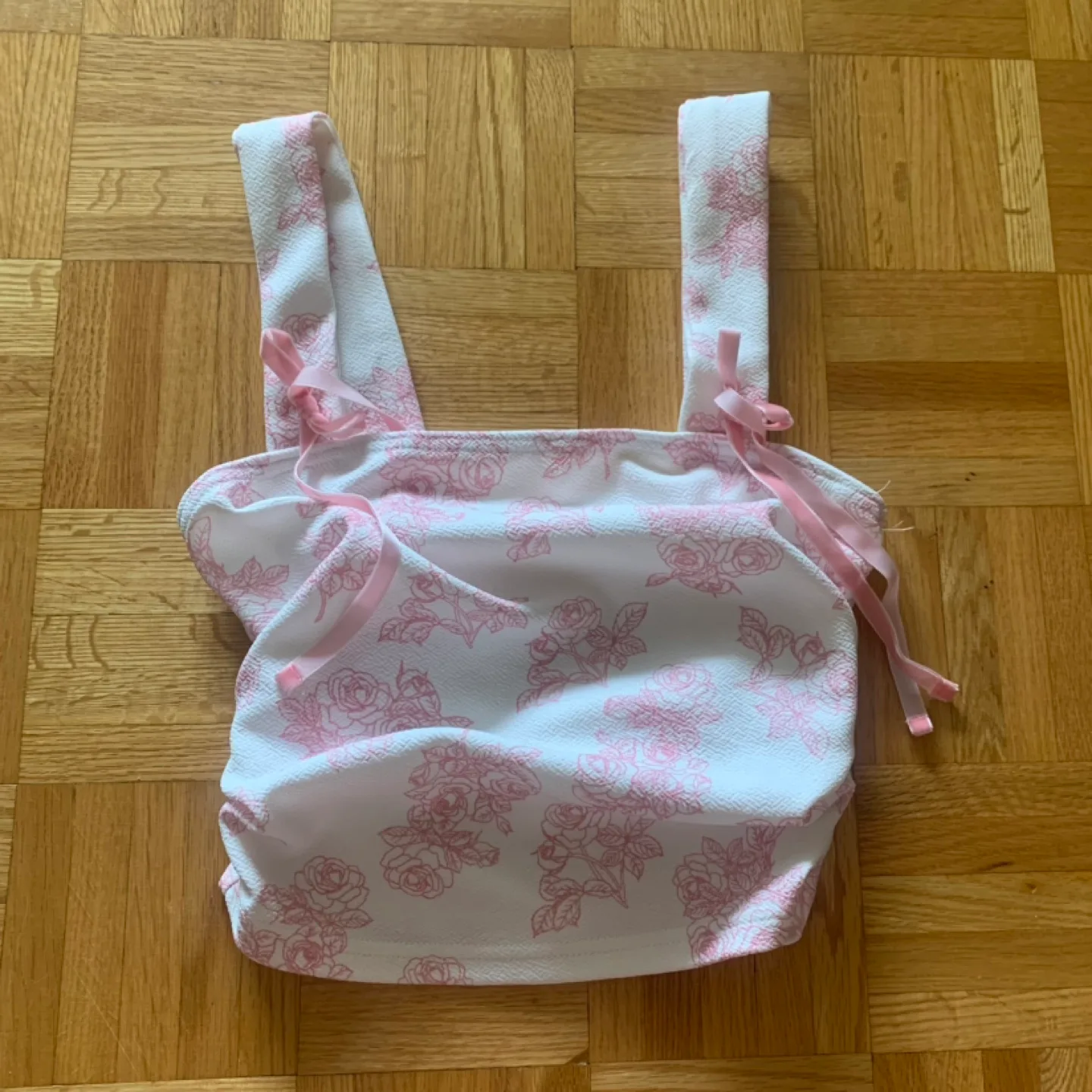 Floral Print Bows Tank Top thumbnail