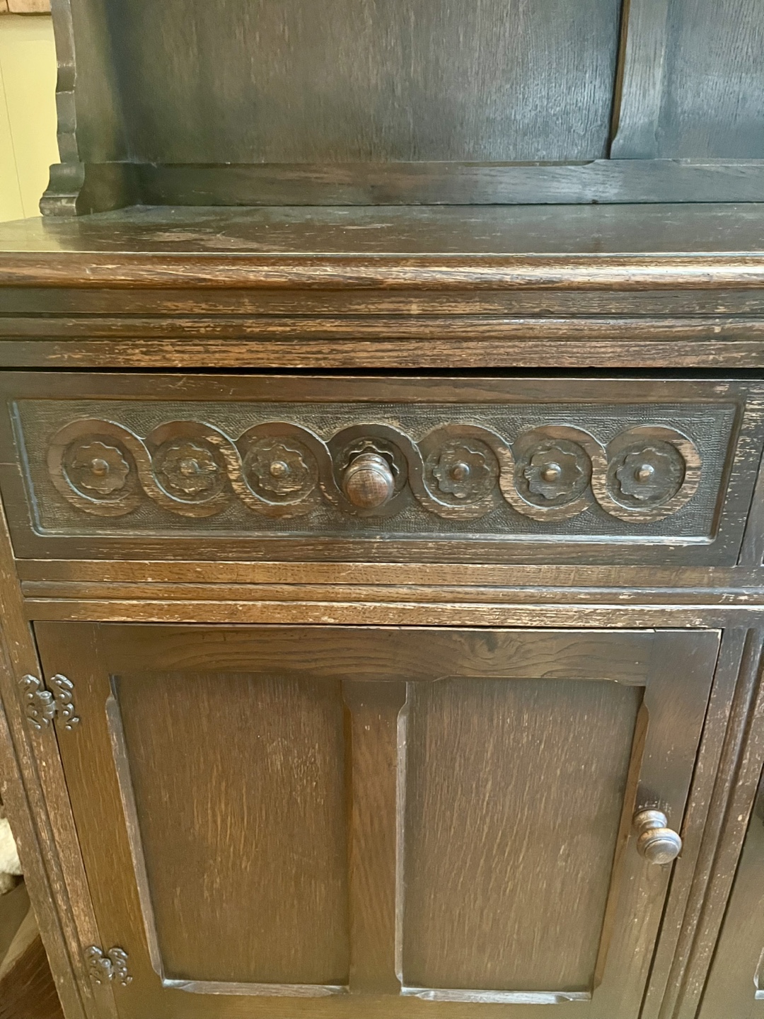 1920’s English Oak 2 piece Hutch - photo 2