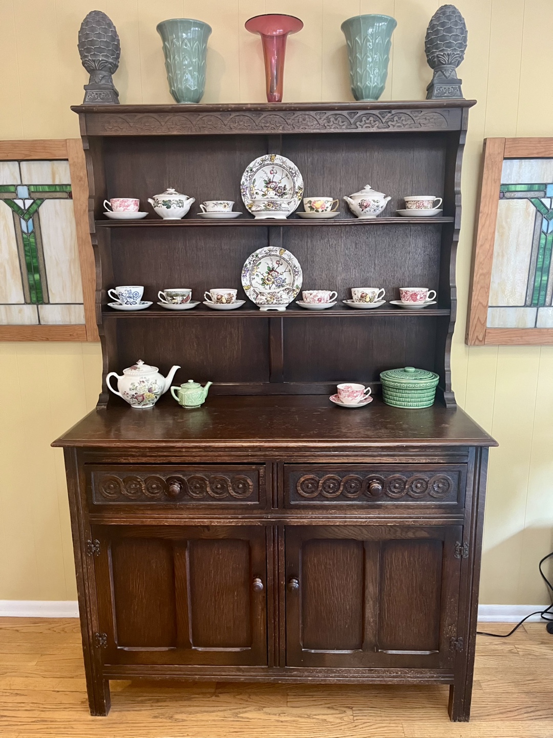 1920’s English Oak 2 piece Hutch - photo 5