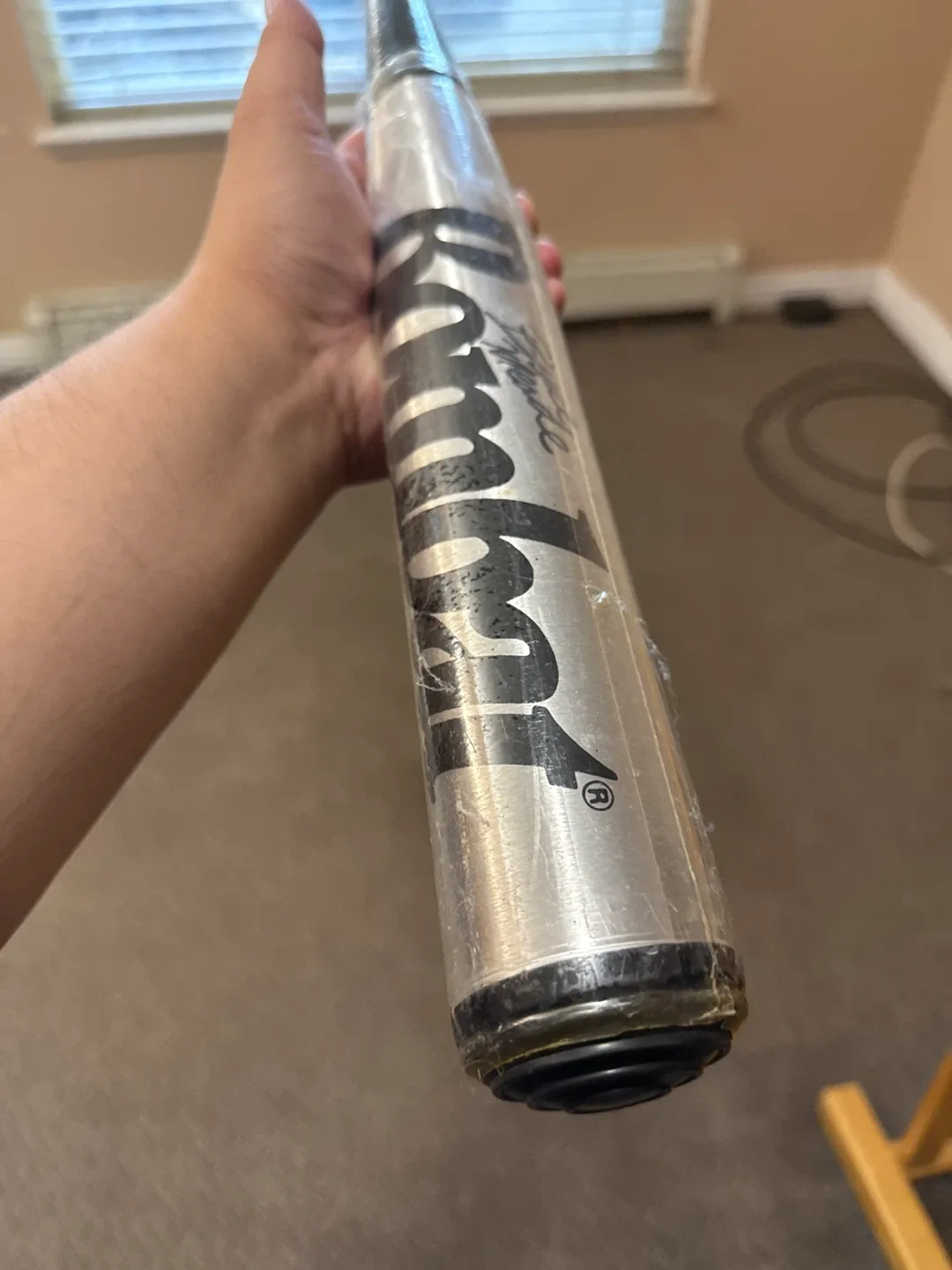 Bombat Softball Bat Bruce Meade 33” image indicator(2)