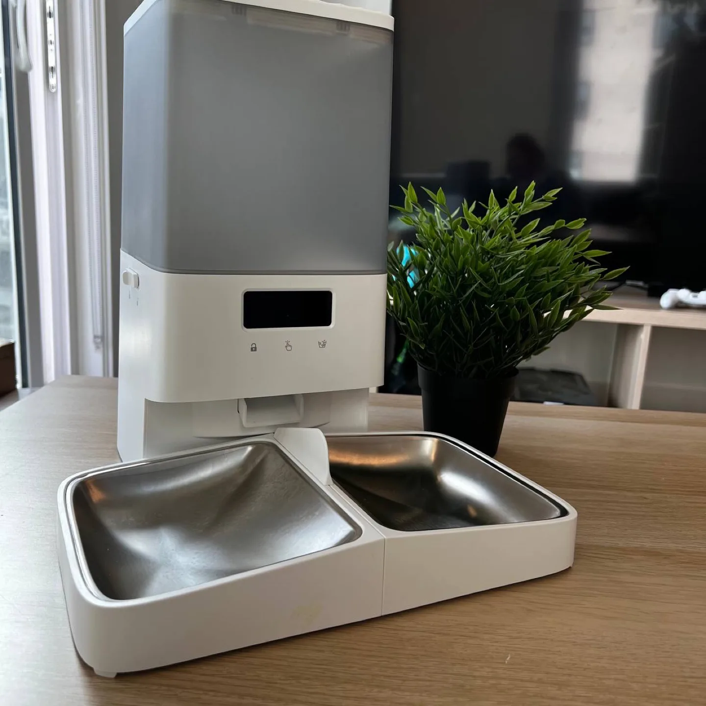 Fukumaru Automatic Pet Feeder - 5L thumbnail
