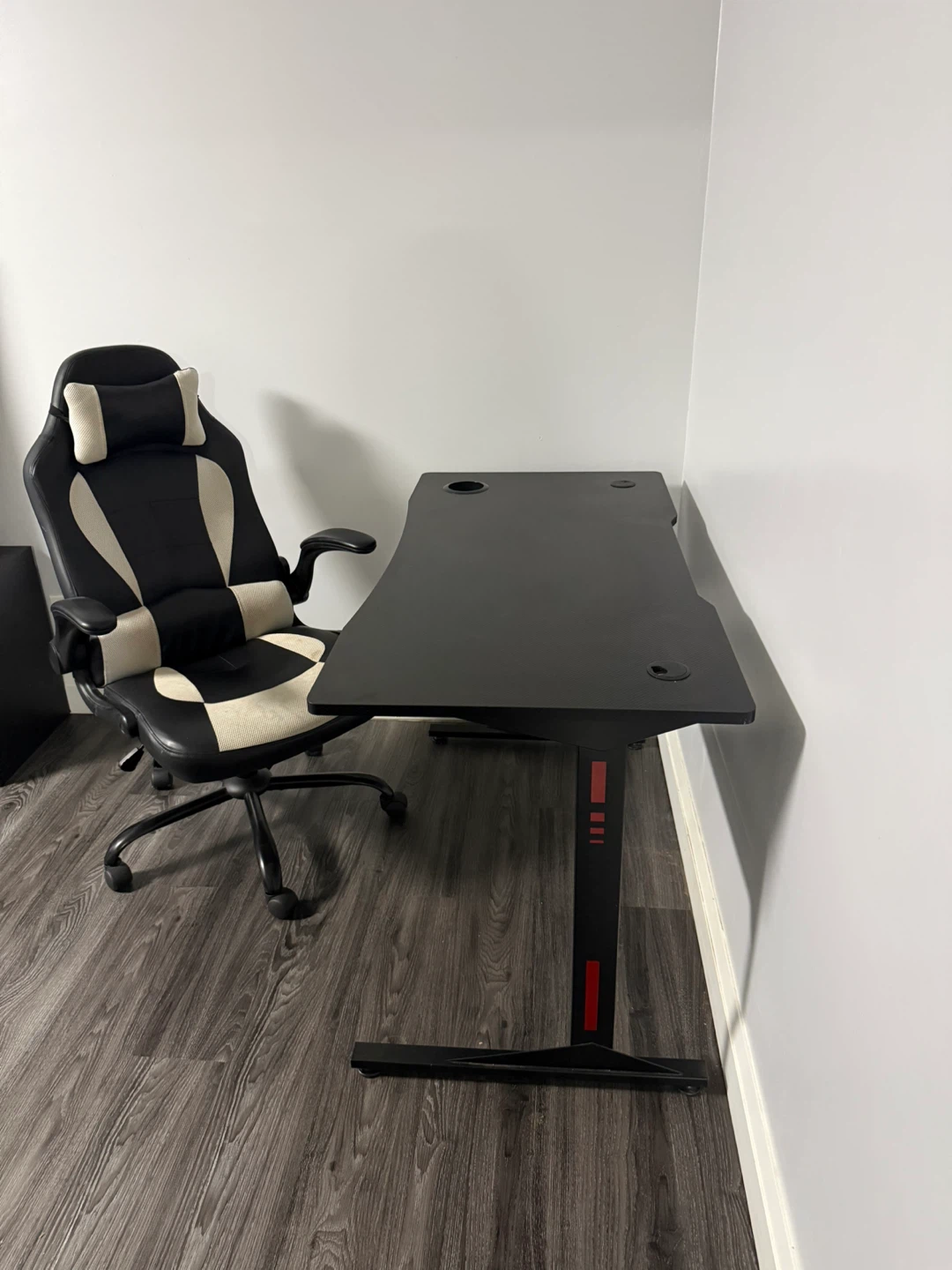Gaming Desk with Free Gaming Chair