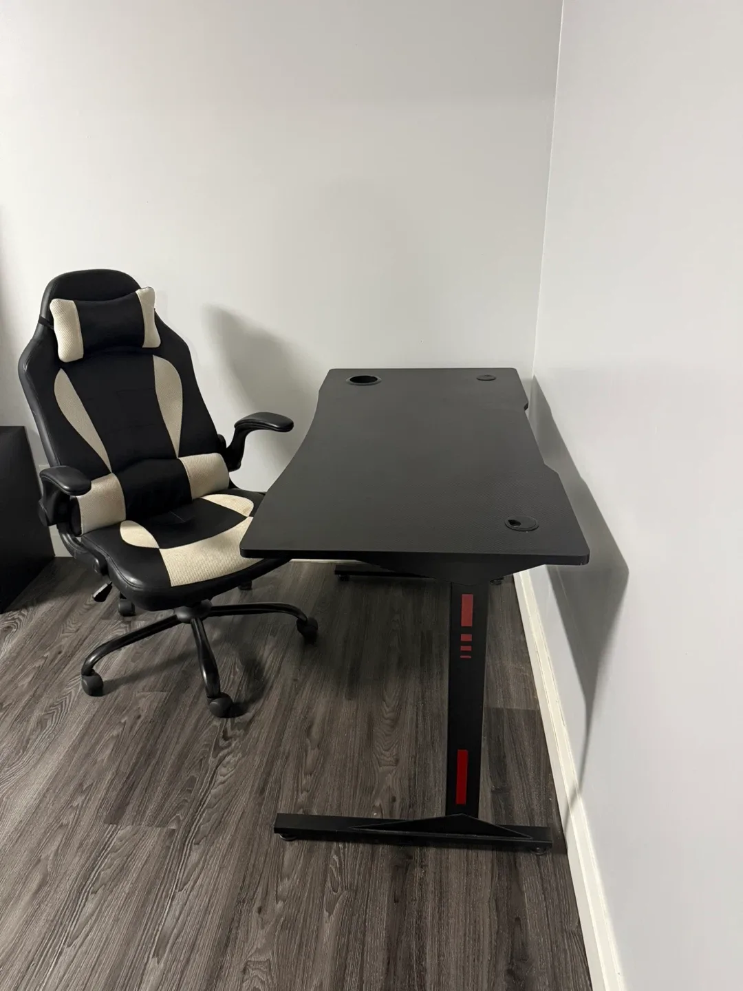 Gaming Desk with Free Gaming Chair thumbnail