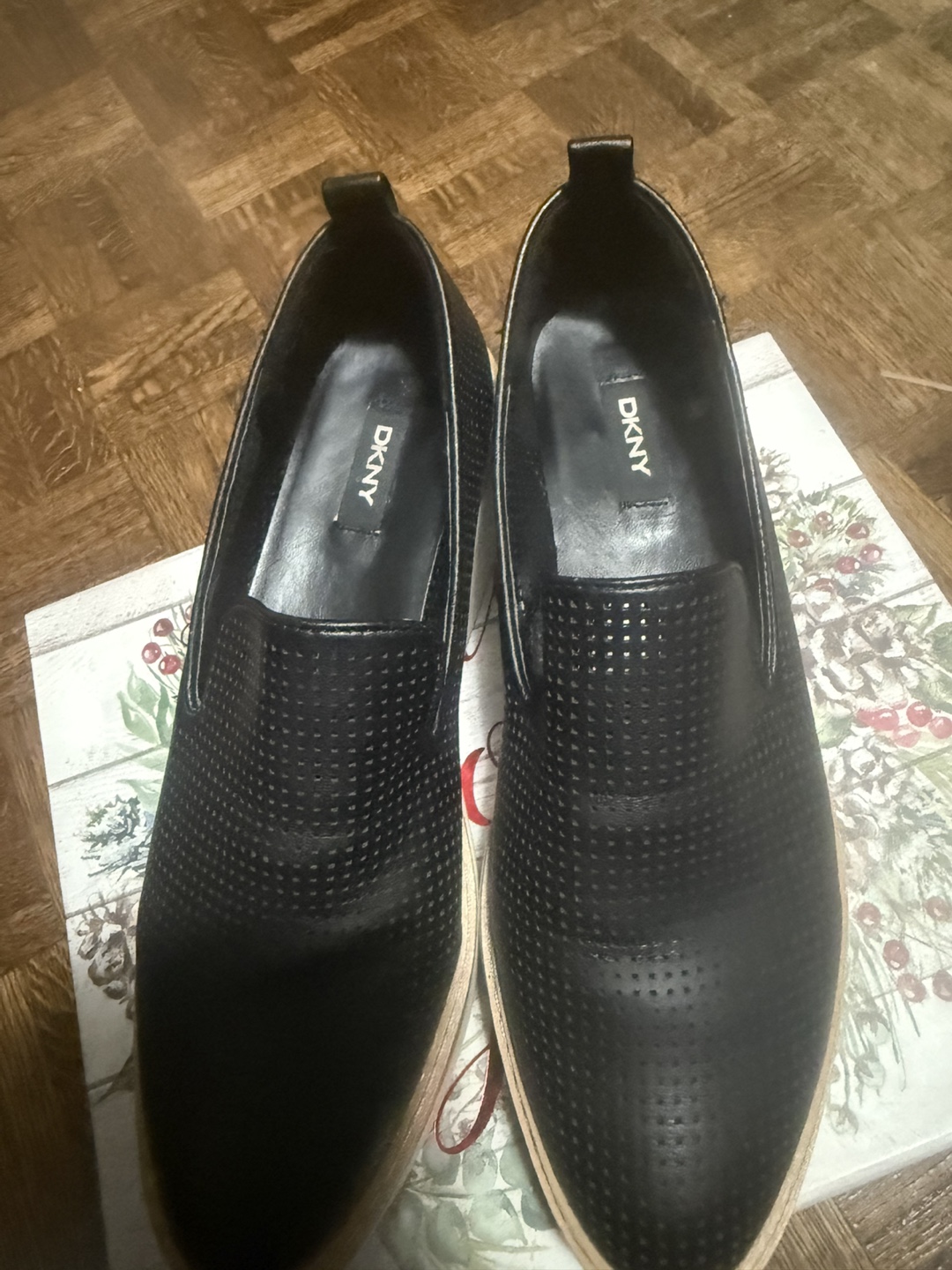 DKNY Black Leather Platform Loafers - photo 2