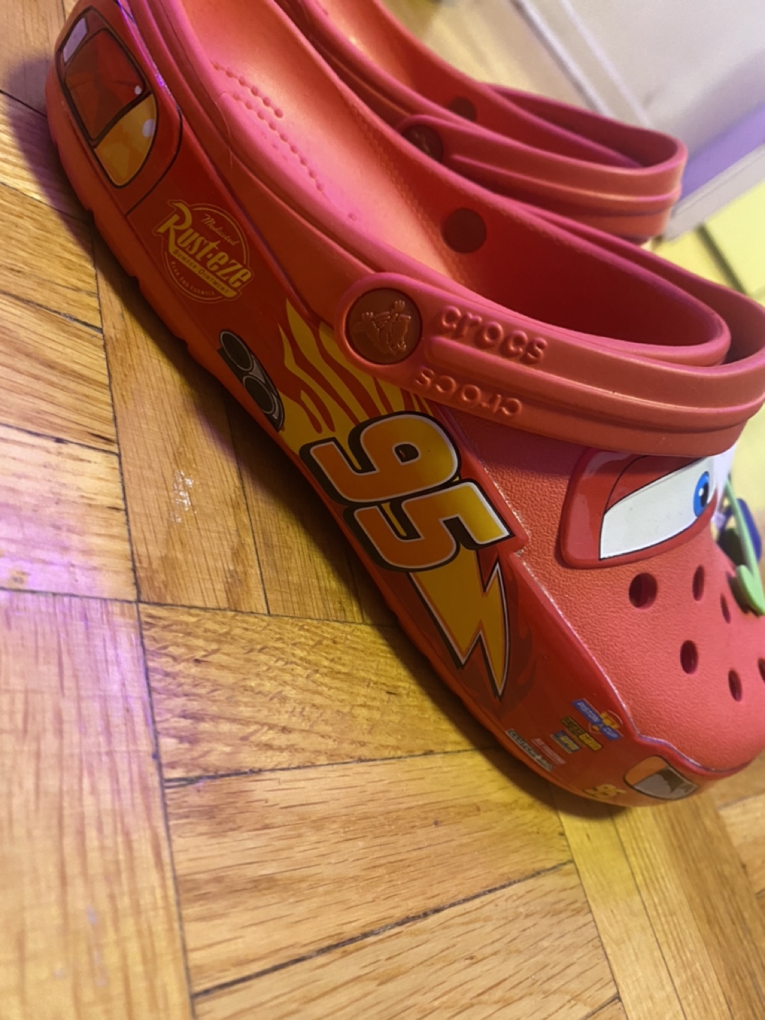 New Crocs Disney Pixar Cars Clog Size 8 - photo 3
