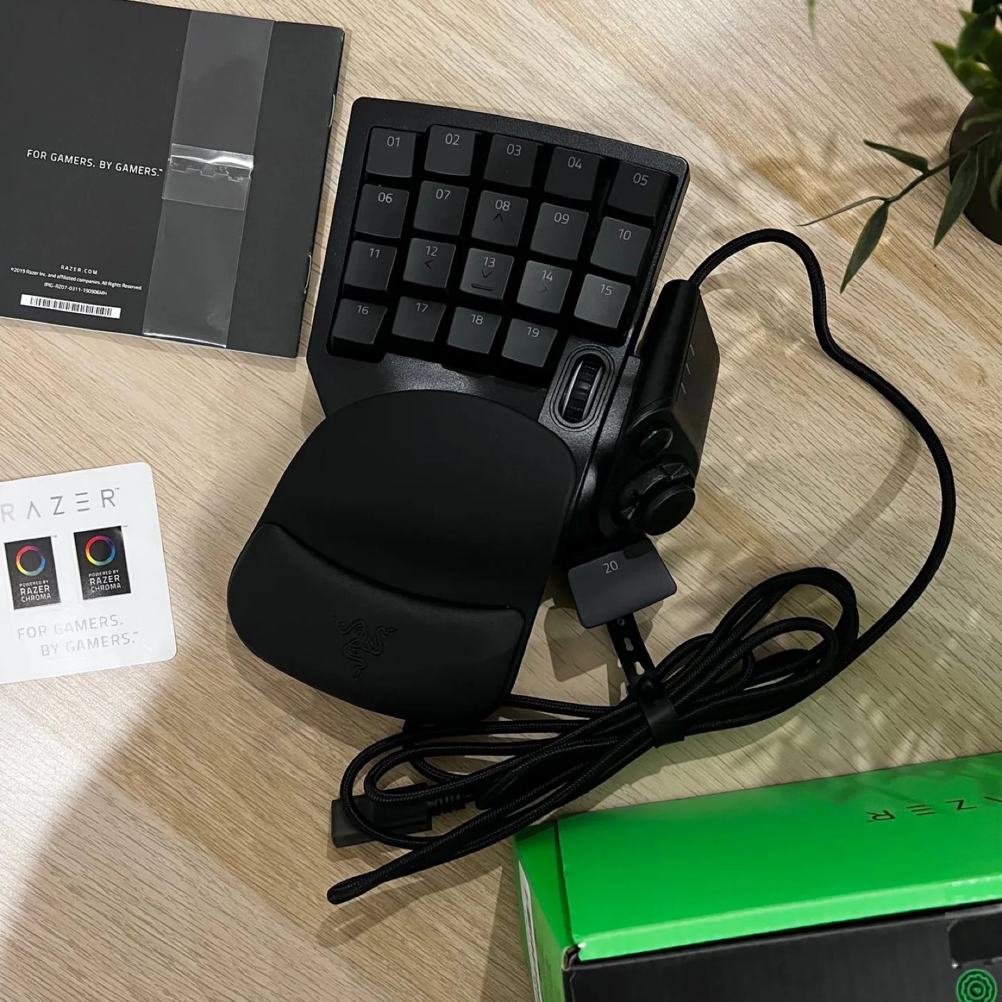 Razer Tartarus Pro Analog Optical Gaming Keypad image indicator(3)