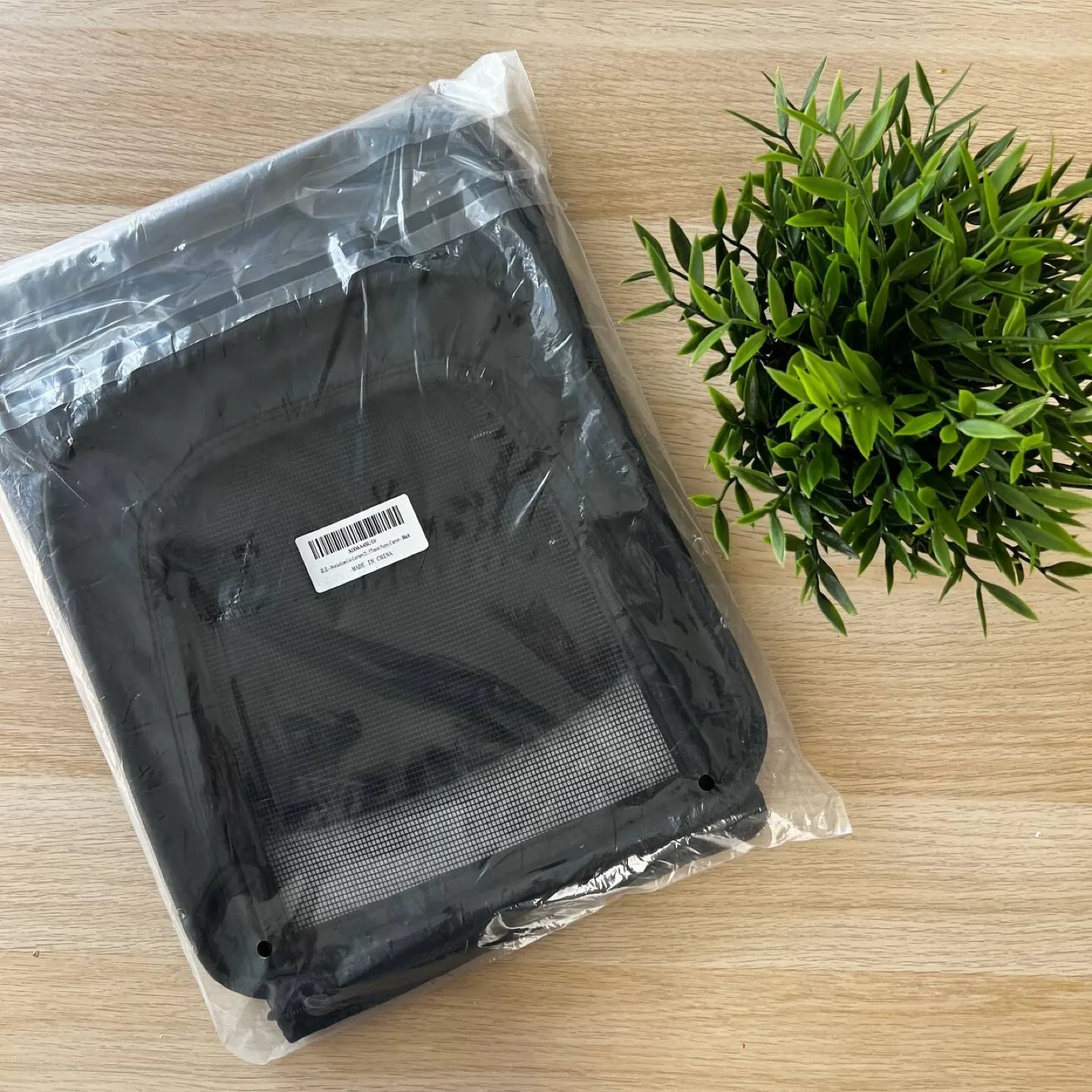 New Pet Carrier - Grey and Black image indicator(2)