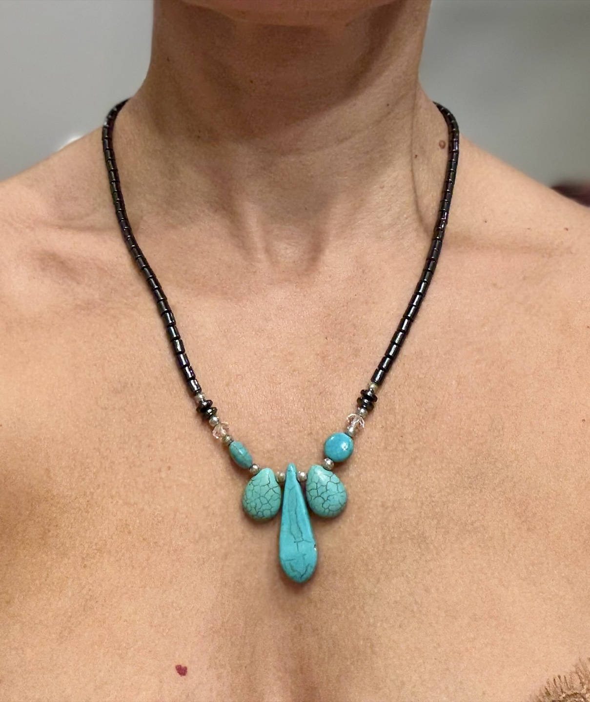 Turquoise & Hematite Necklace - photo 2