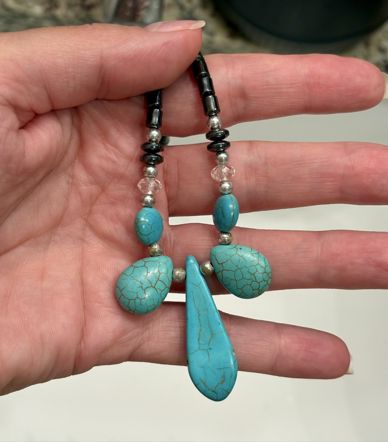 Turquoise & Hematite Necklace - photo 3