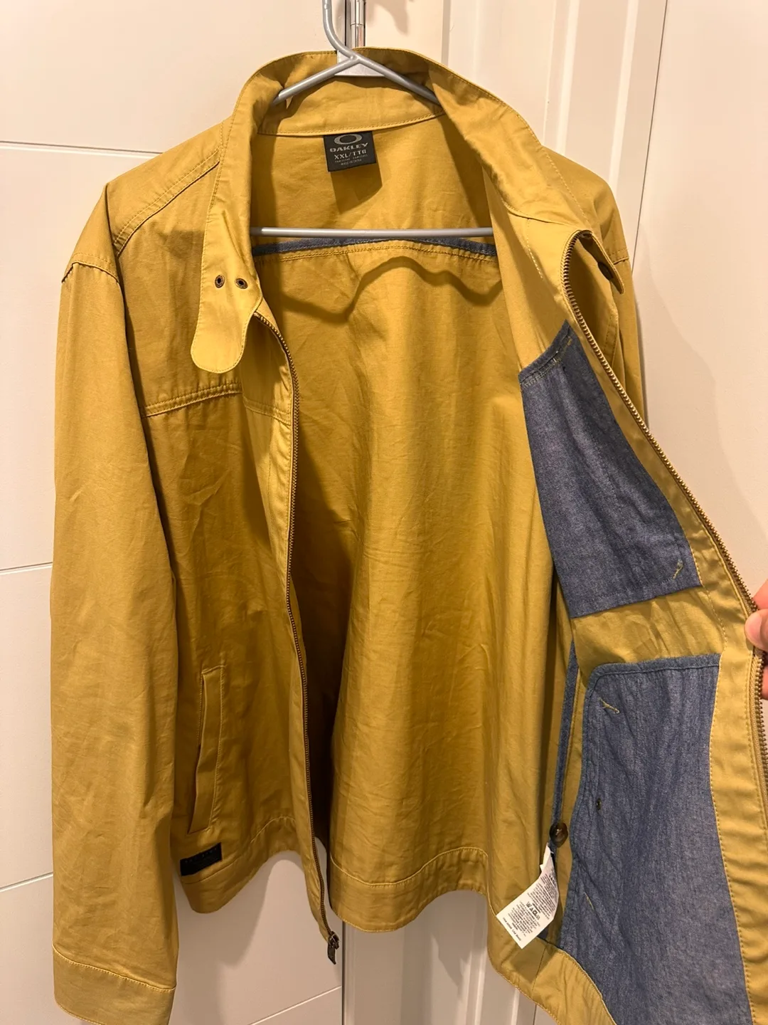 Oakley Jacket, XXL/110, Yellow image indicator(2)