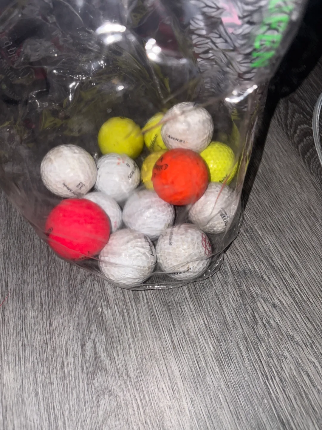 Mixed Golf Balls - Bag of Variety! thumbnail