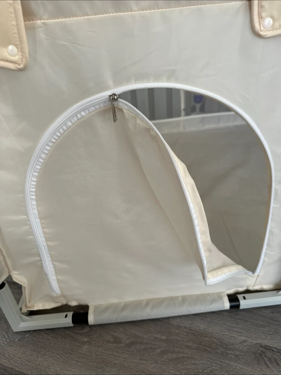 Baby Playpen - Great Condition image indicator(3)