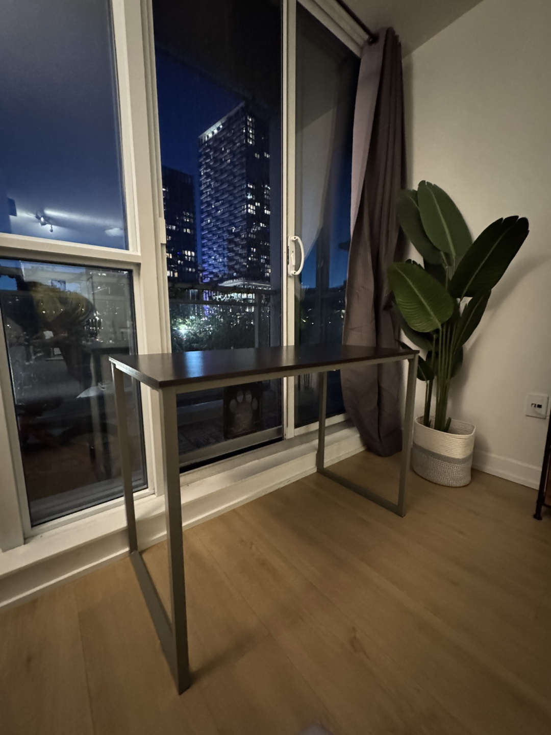 Dark Brown Desk with Metal Legs - photo 4