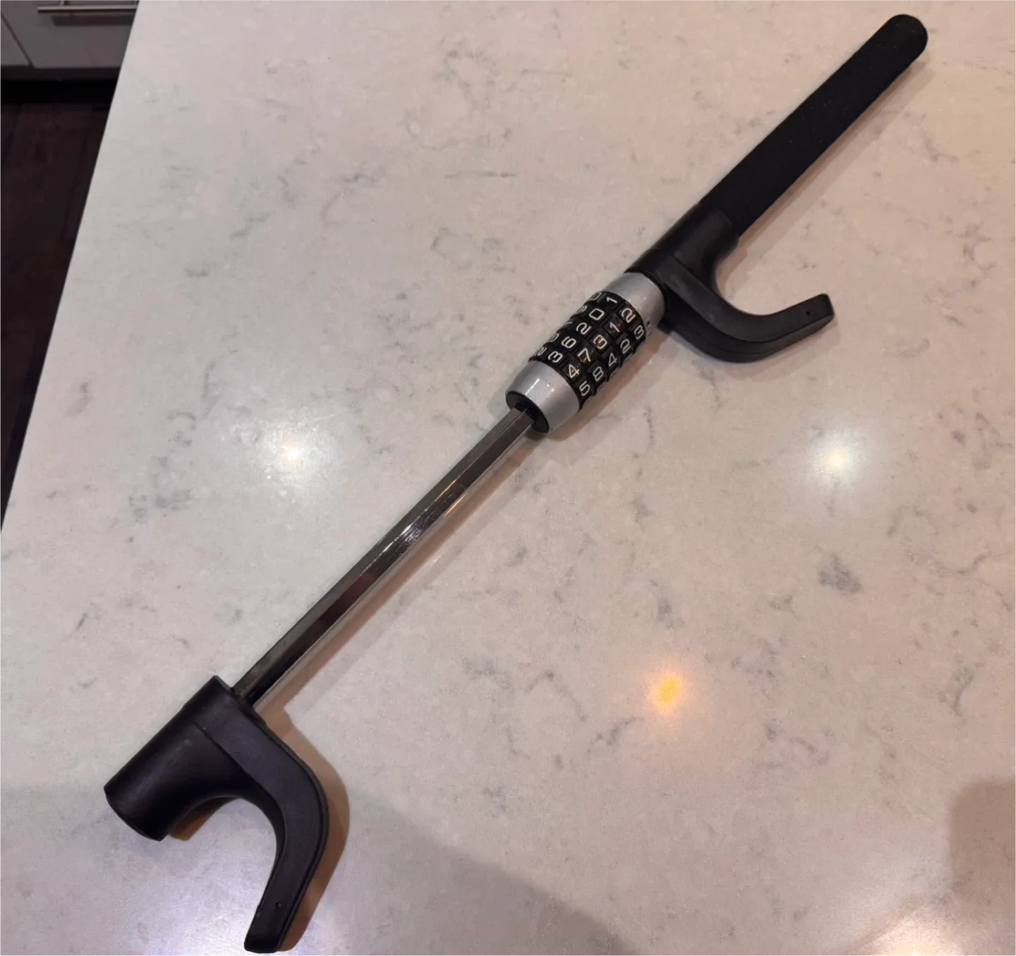 Steering Wheel Lock with Combination image indicator(2)