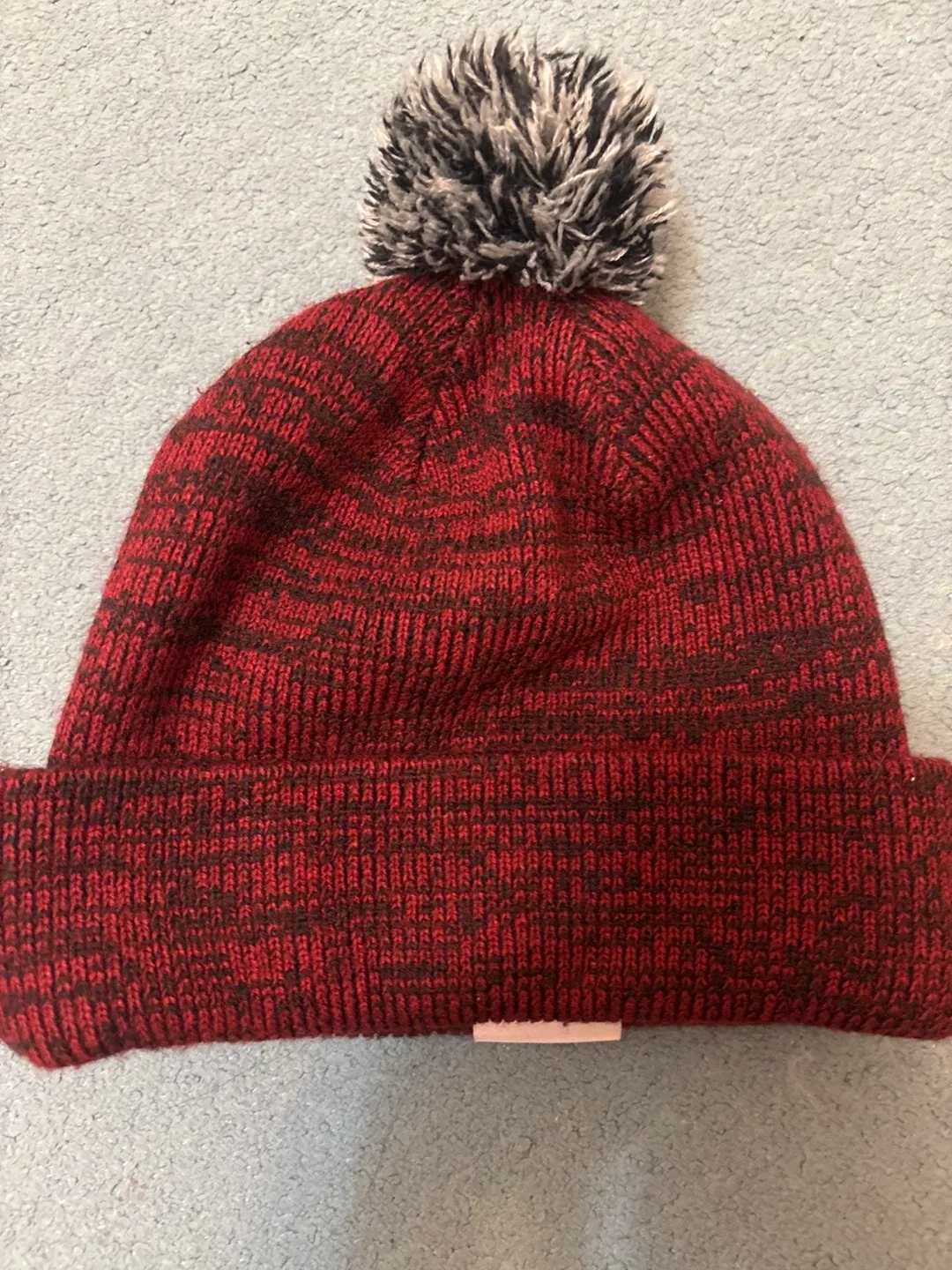 Onondaga Camp Toque - Red & Black image indicator(2)