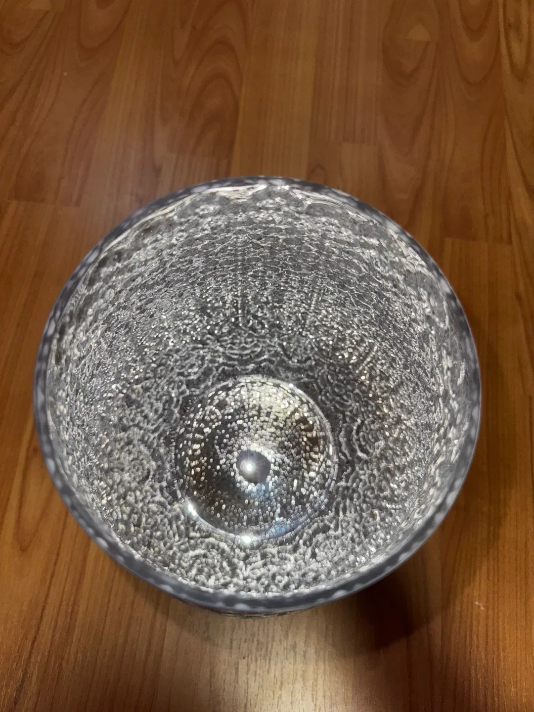 Silver & White Patterned Vase image indicator(3)