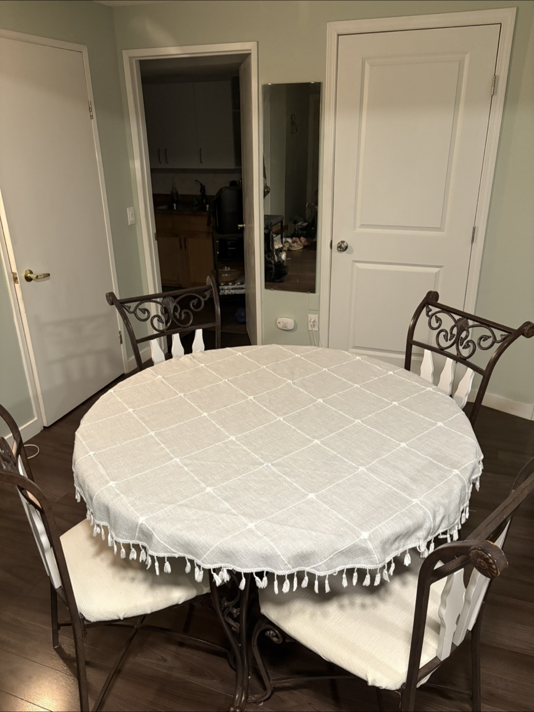 Dining table set with 4 chairs