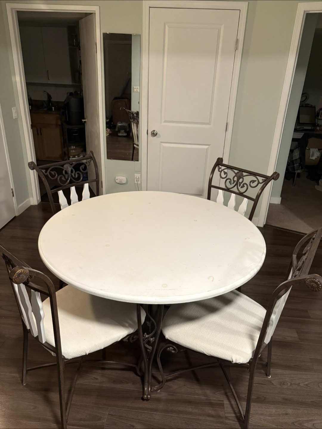 Dining table set with 4 chairs - photo 2