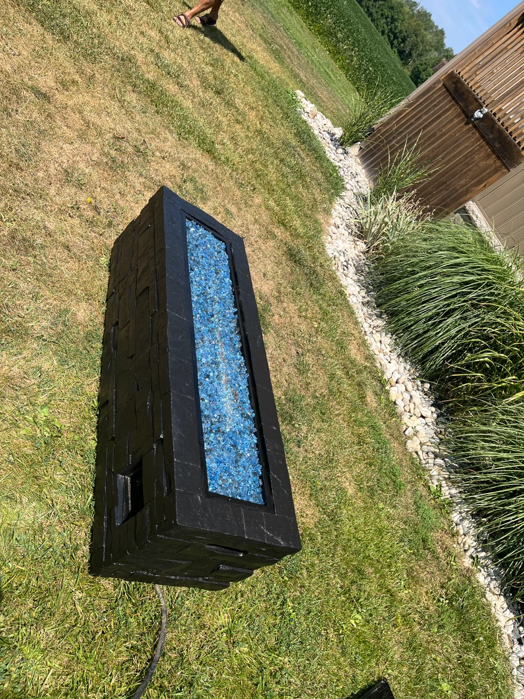 🔥 Outdoor Propane Fire Pit – 48” x 15” x 15” Good Condition 🔥 - photo 4