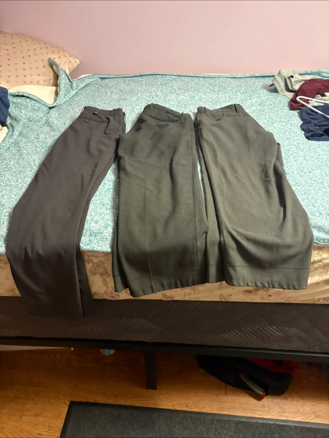 McCarthy Uniforms Grey Pants Size 28&29 image indicator(4)
