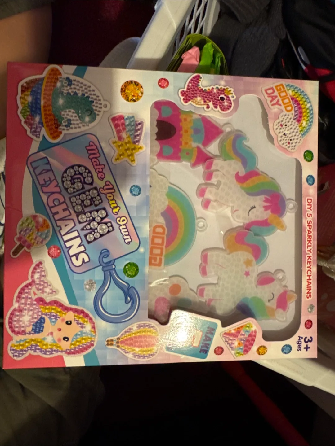 DIY Sparkly Keychains Kit, Ages 3+ thumbnail