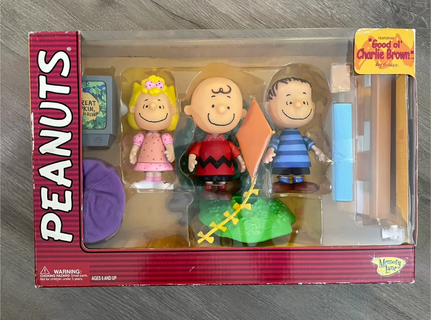 Peanuts - Good Ol’ Charlie Brown Figurine set thumbnail