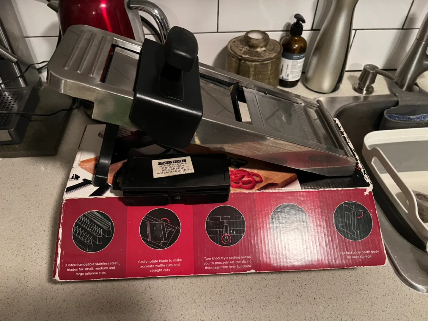 Mandoline Slicer with Interchangeable Blades thumbnail
