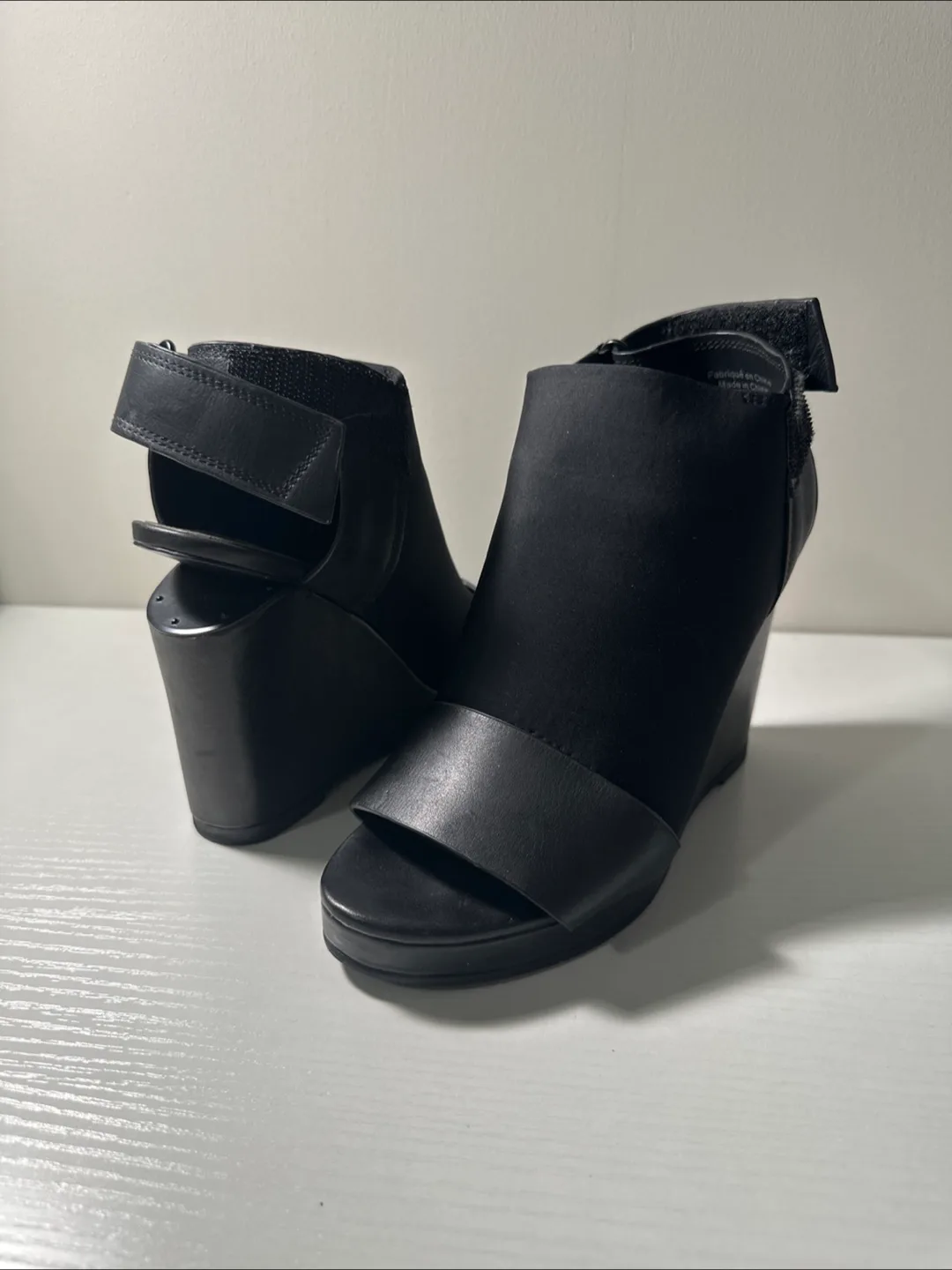 Rudsak Black Wedge Sandals, Size 37 image indicator(3)