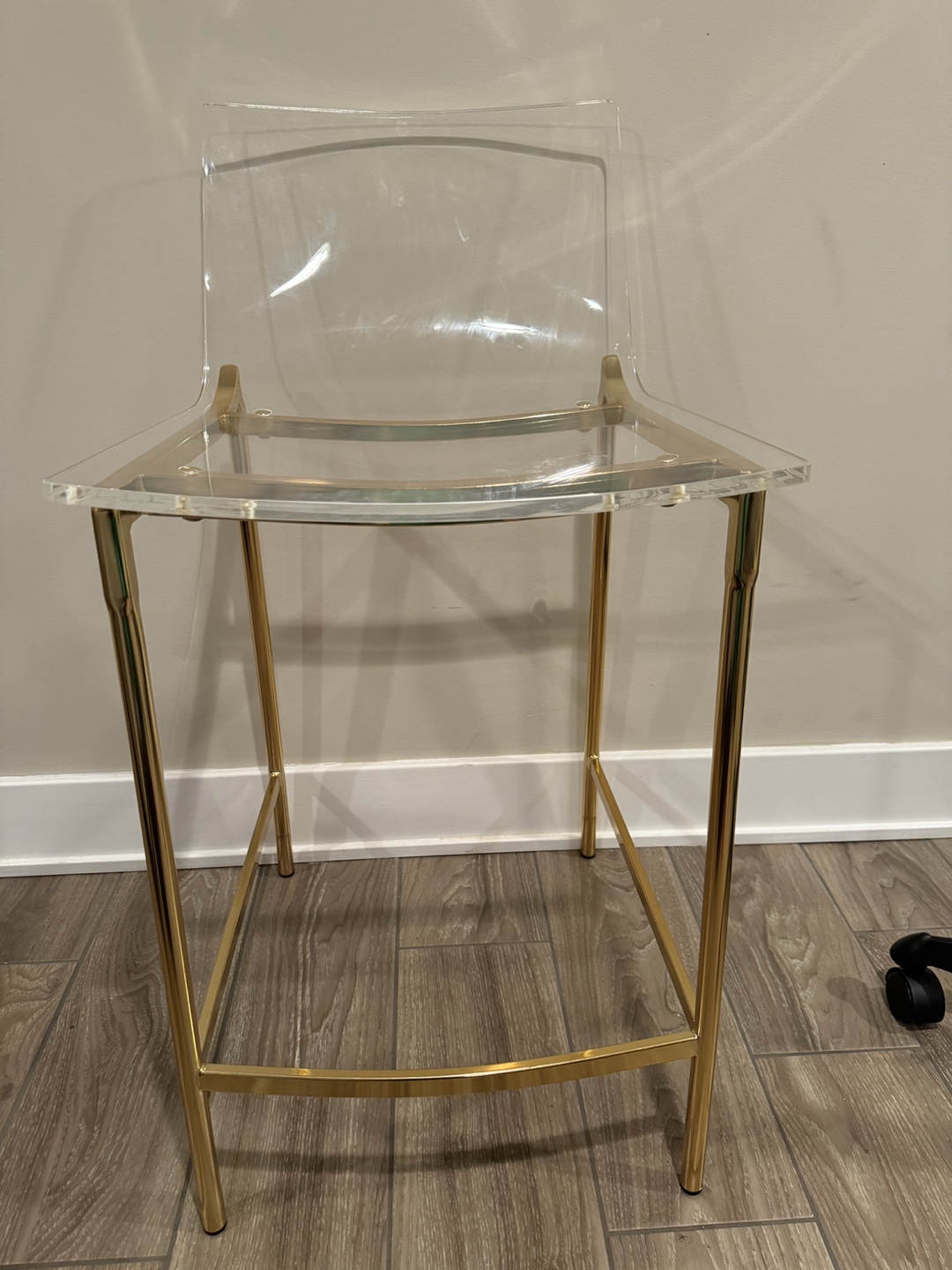 Clear acrylic Counter height stools (4)