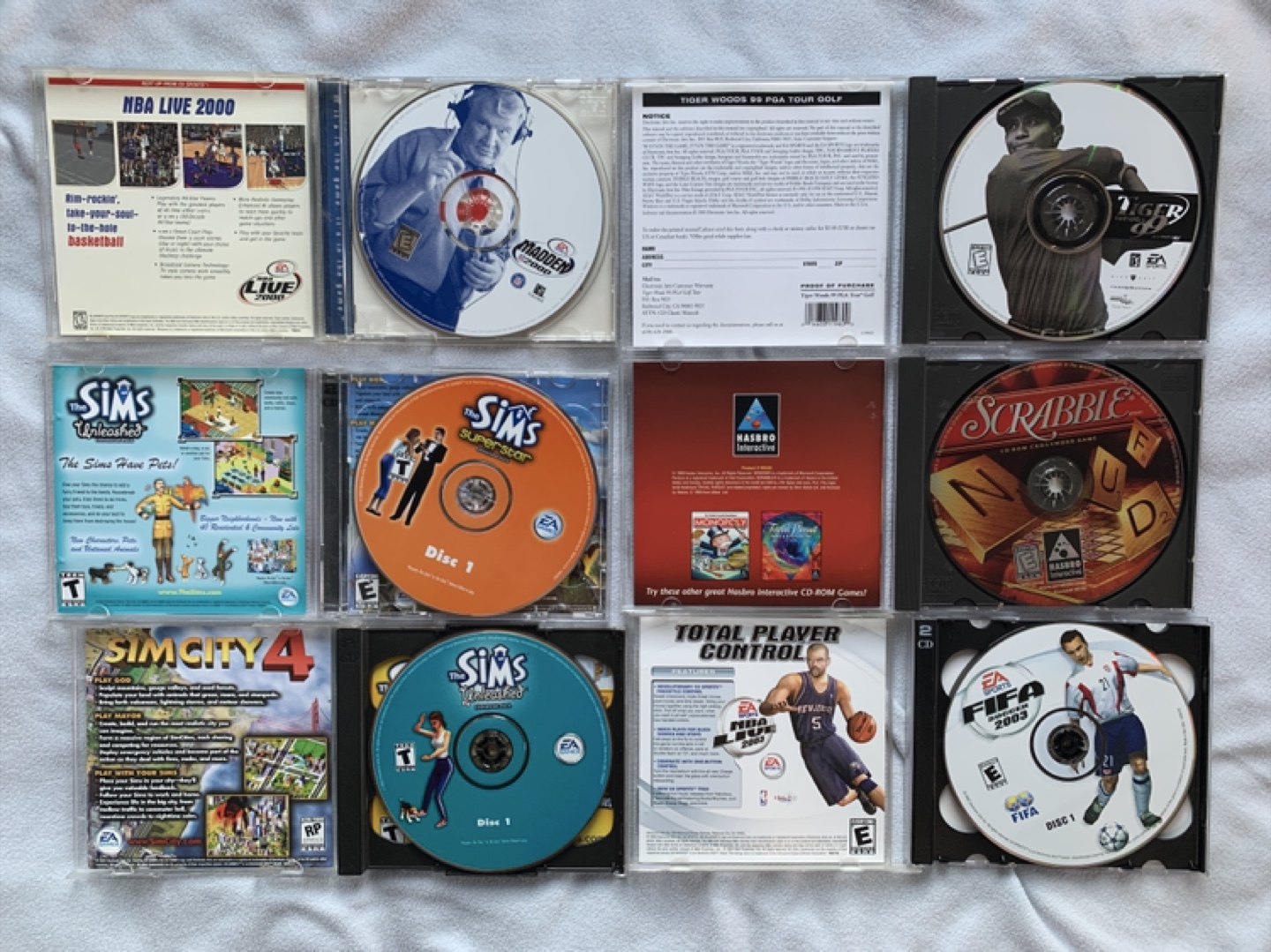 PC GAMES LOT Tiger Woods 99 Madden FIFA The Sims Scramble - photo 3