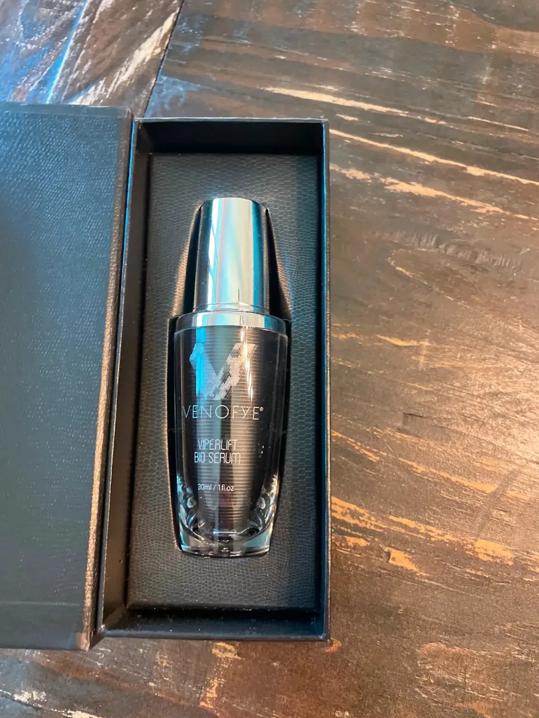 Opatra DermiEye & Venofye Queen Bee Day Moisturizer image indicator(9)