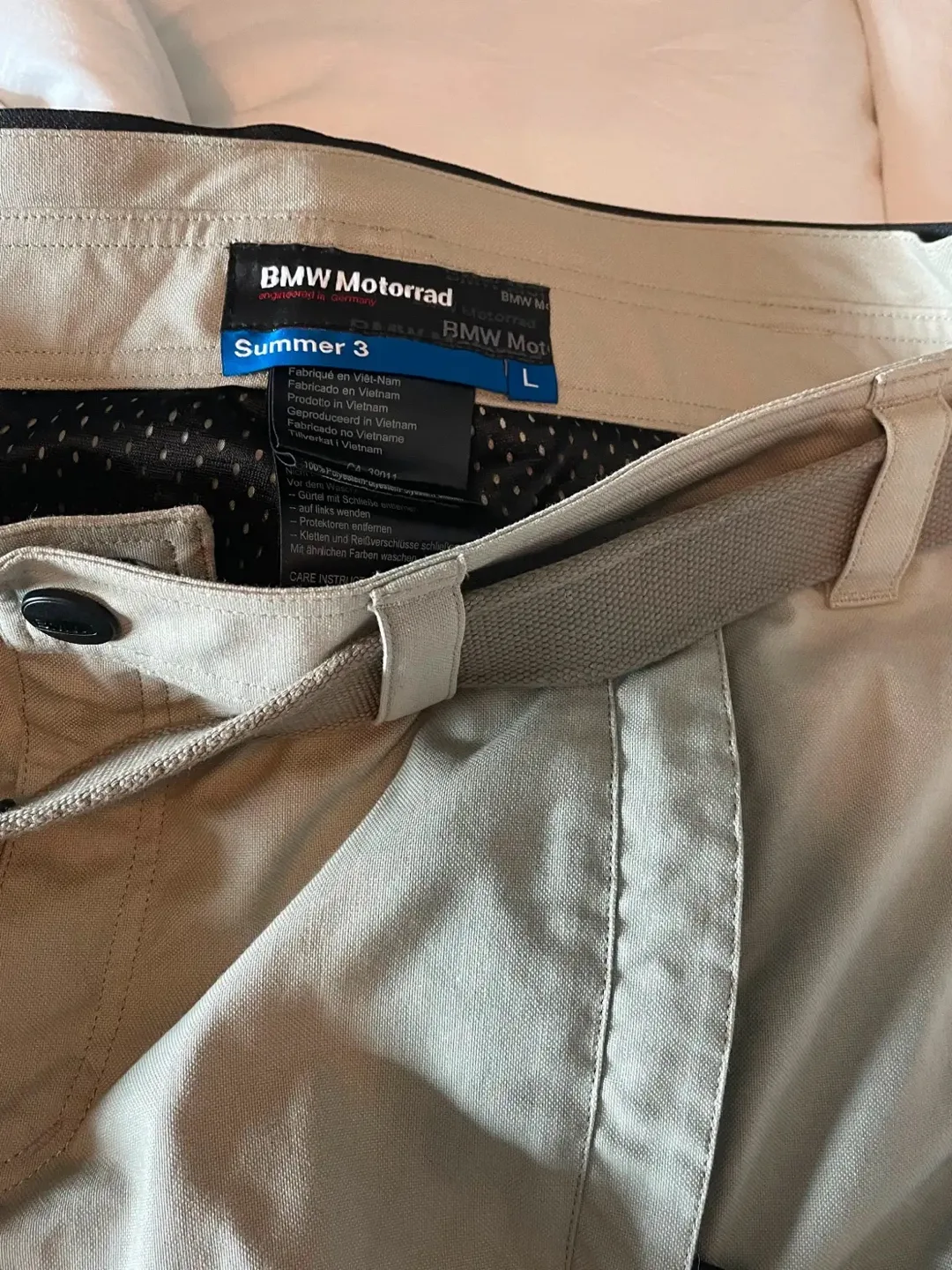 BMW Motorrad TourShell Jacket & Summer 3 Pants image indicator(3)